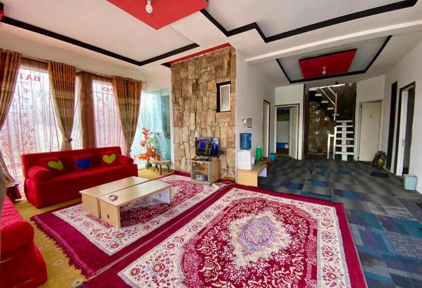 فندق Homestay Batu Kelir Syariah Dieng Mitra Reddoorz