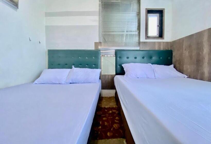 فندق Homestay Batu Kelir Syariah Dieng Mitra Reddoorz