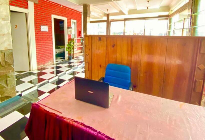 فندق Homestay Batu Kelir Syariah Dieng Mitra Reddoorz