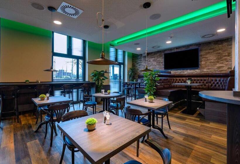 ホテル Ibis Styles Kiel City