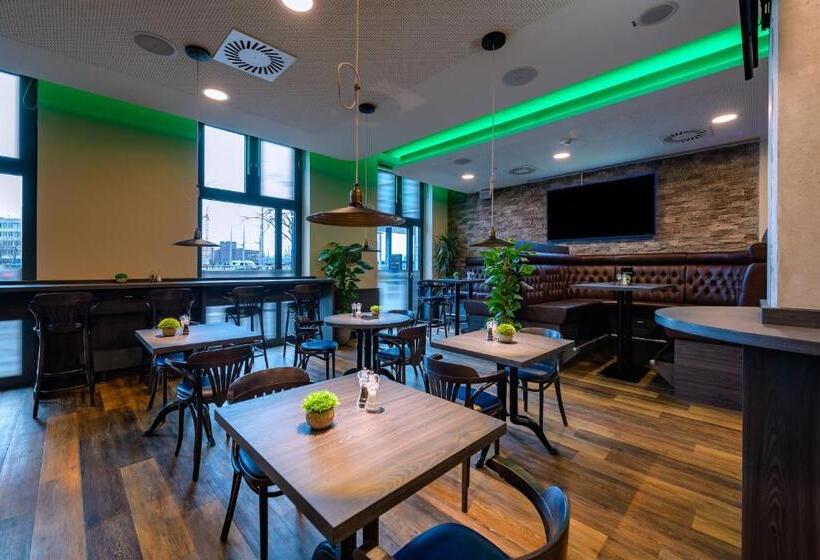 ホテル Ibis Styles Kiel City