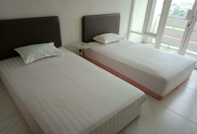 Otel Pondok Wisata Jaden Trawas Mojokerto