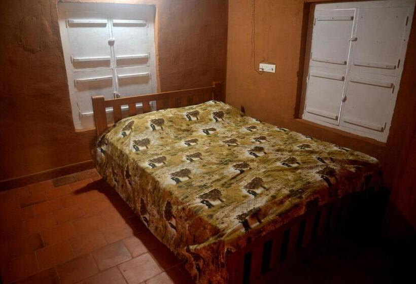 فندق Kudil Mud Cottages, Cheemeni