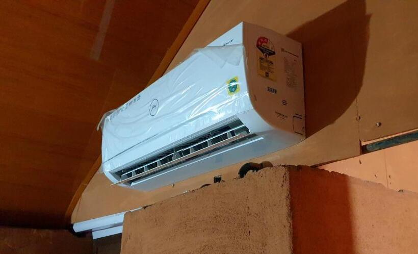 فندق Kudil Mud Cottages, Cheemeni