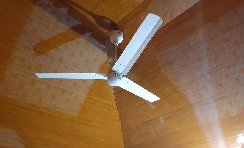 酒店 Kudil Mud Cottages, Cheemeni