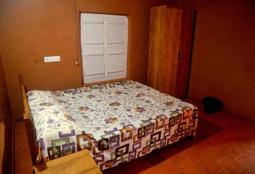 فندق Kudil Mud Cottages, Cheemeni