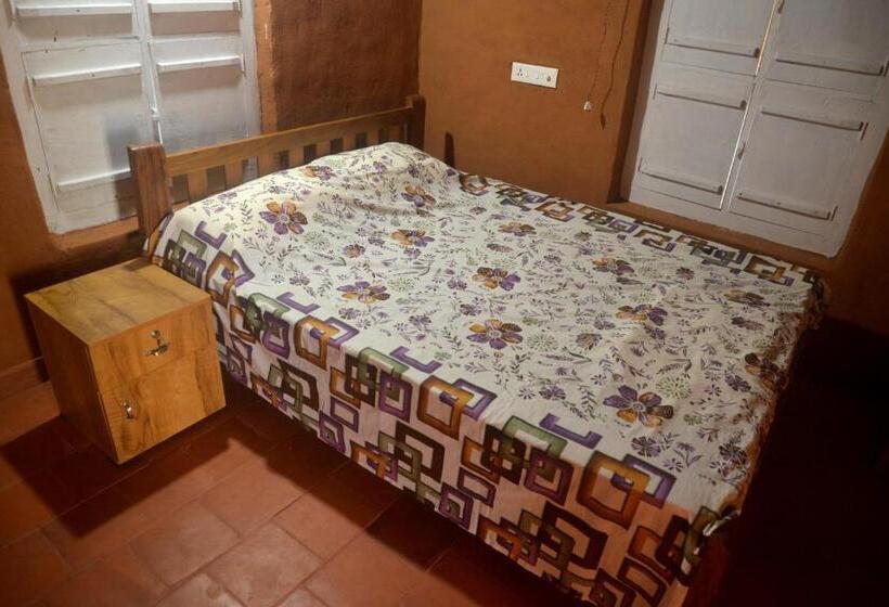 酒店 Kudil Mud Cottages, Cheemeni