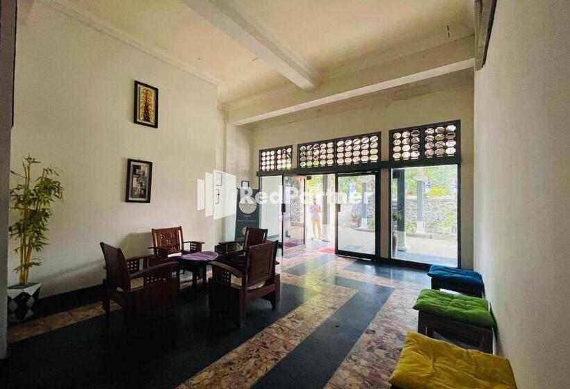 בית מלון כפרי Langko 48 Redpartner