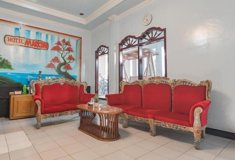 호텔 Markoni Pamanukan Mitra Reddoorz