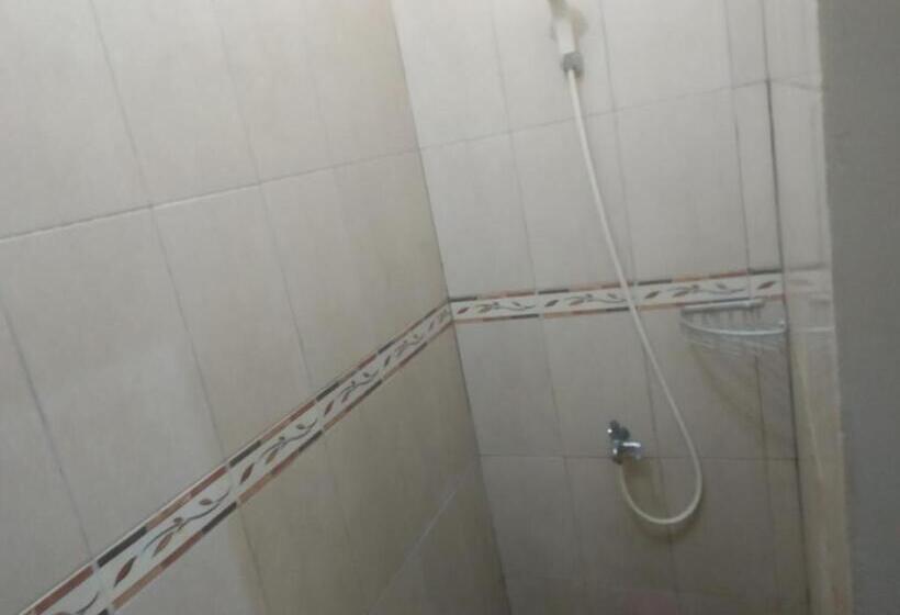 Отель Modern Indekos Cilegon Syariah Near Hospital Krakatau Medika Redpartner