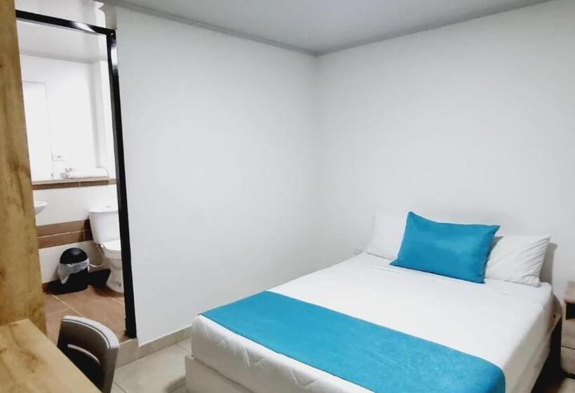 هتل Monarka Edificio