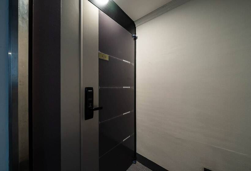 בית מלון כפרי Pacific7