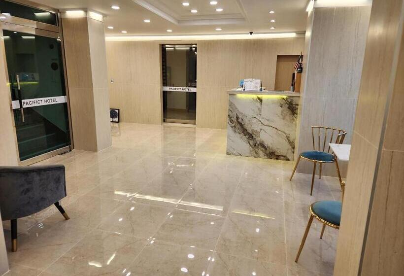 בית מלון כפרי Pacific7