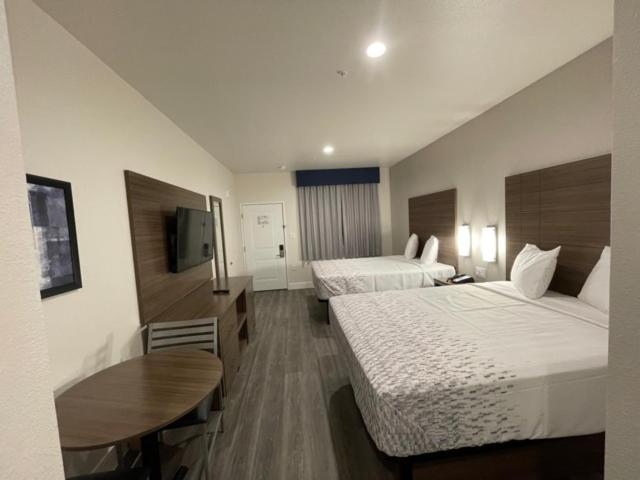 בית מלון כפרי Palace Inn Blue  Garth Rd