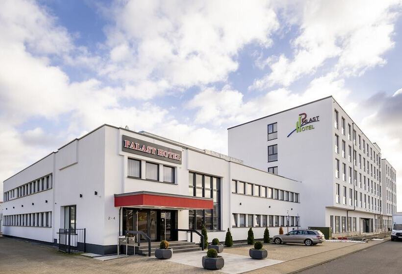 هتل Palast