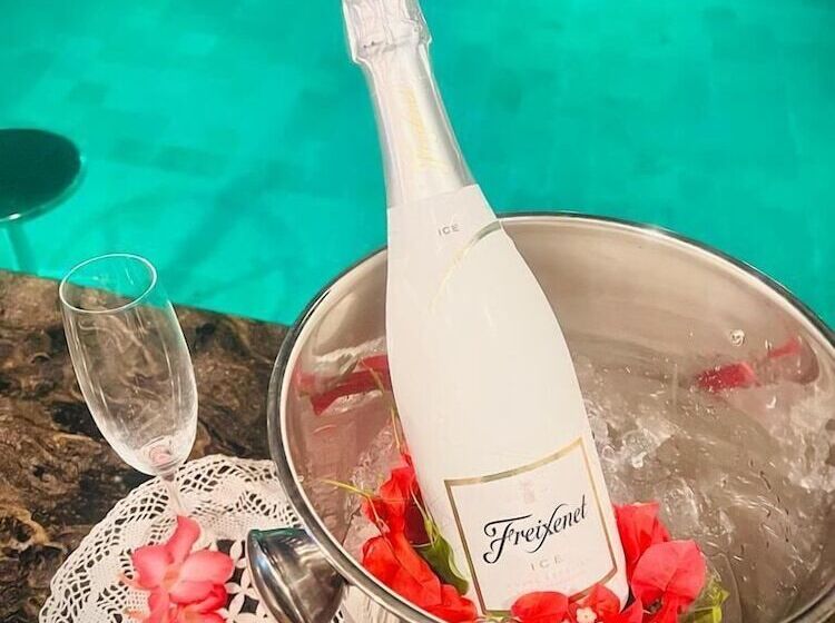 هتل Paraiso Beach