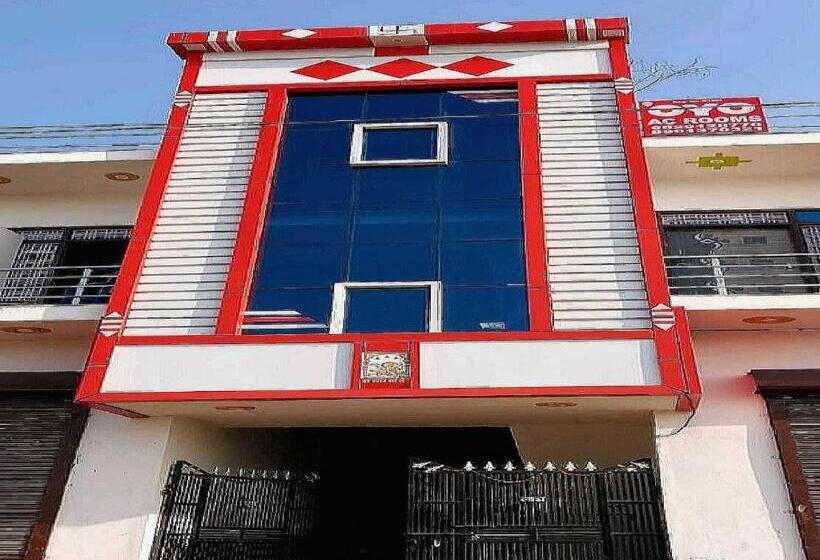 Hotel Pop 83301 Suresh Chand