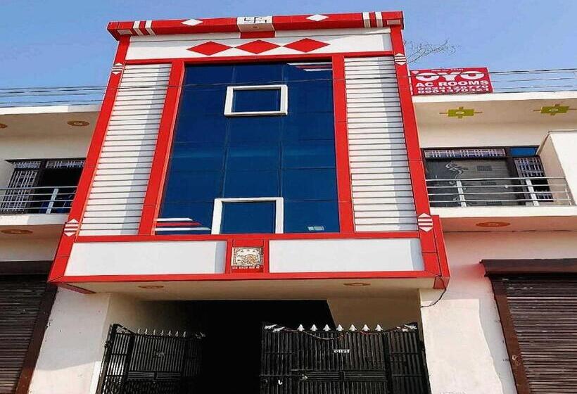 Hotel Pop 83301 Suresh Chand