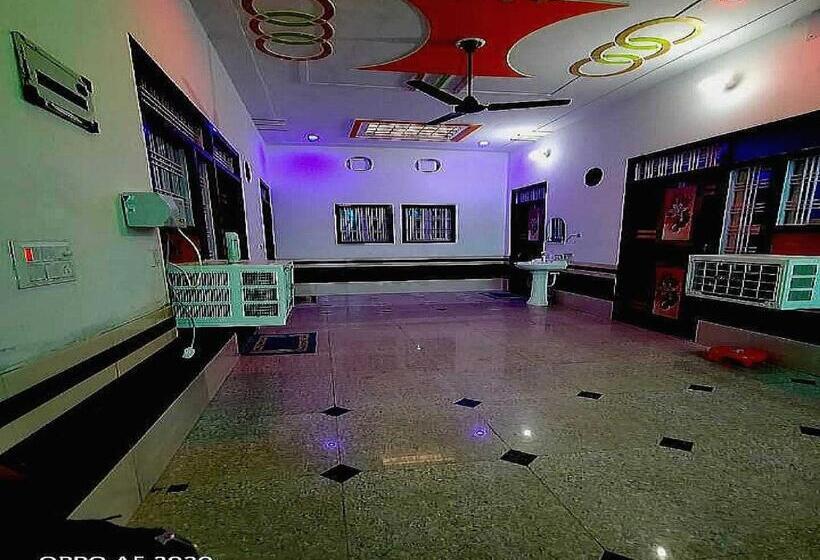 Hotel Pop 83301 Suresh Chand