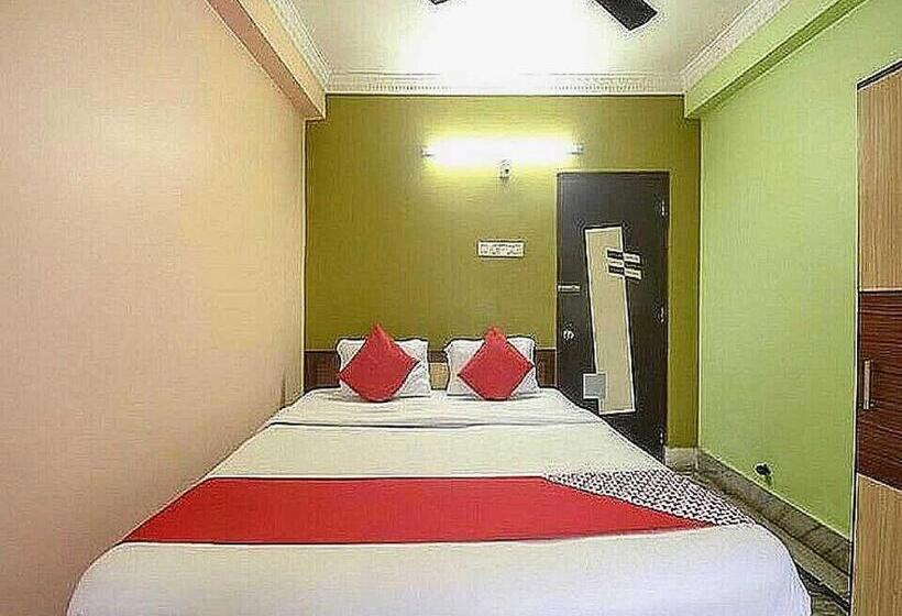 Hotel Pop 83301 Suresh Chand