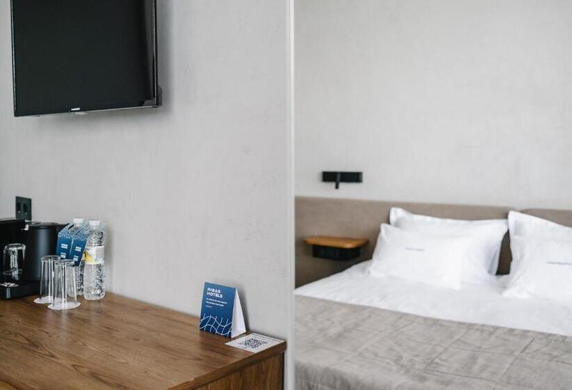 בית מלון כפרי Ribas Rooms Lutsk