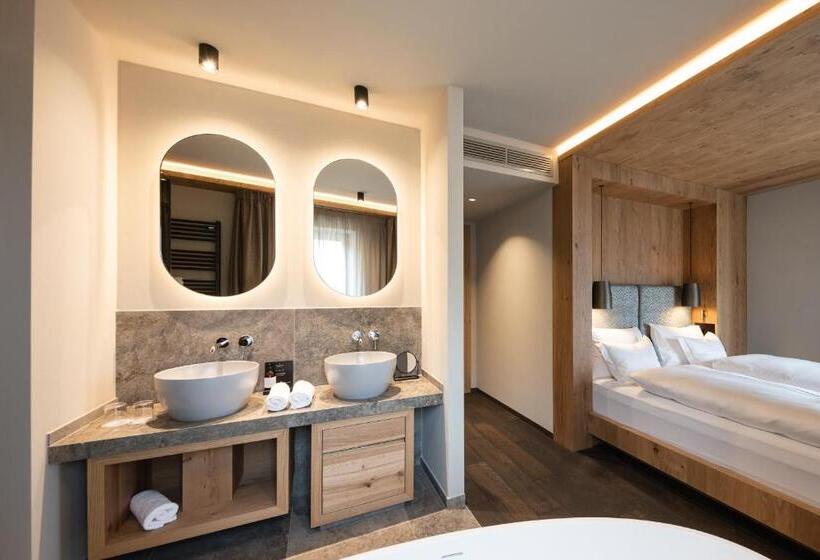 בית מלון כפרי Santre Dolomythic Home