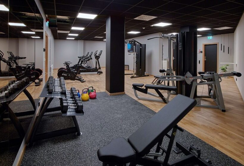 Отель Scandic Orebro Central