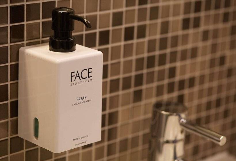 Отель Scandic Orebro Central