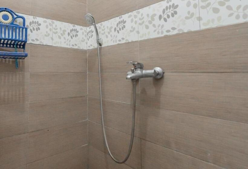 Отель Small Homestay Syariah Sikembar Ciwidey Mitra Reddoorz