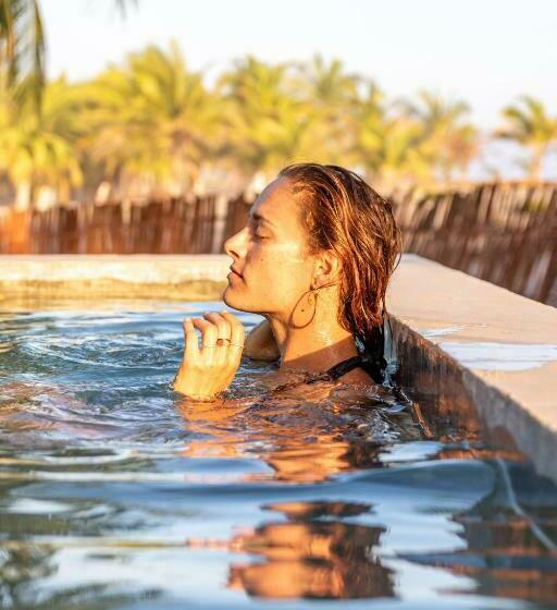 ホテル Tachinaste