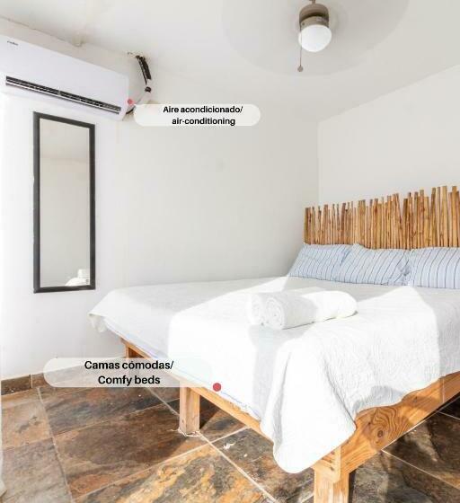 ホテル Tachinaste