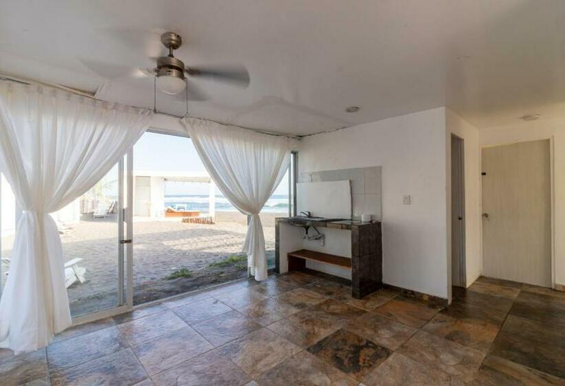 ホテル Tachinaste