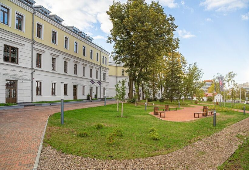 ホテル The Basilian Minsk, Curio Collection By Hilton