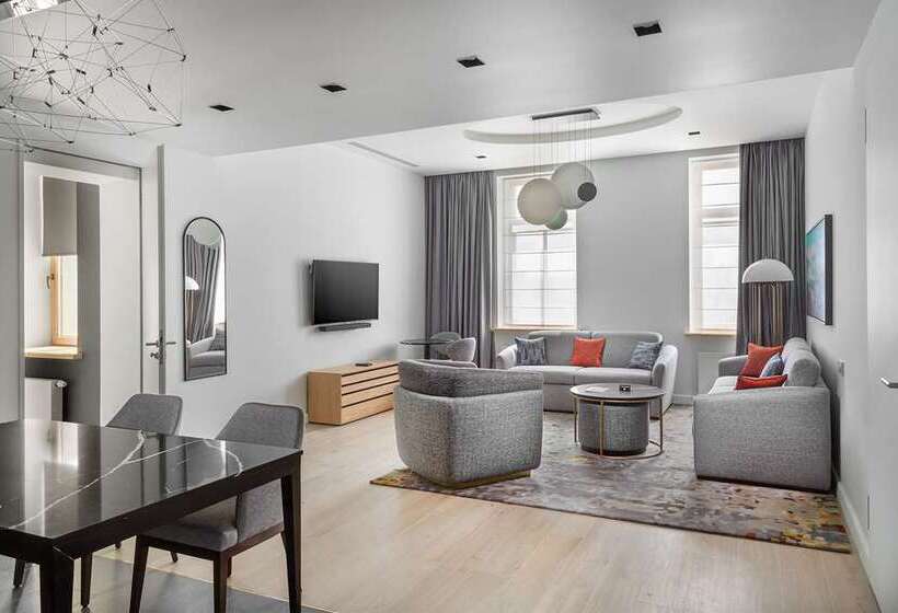 ホテル The Basilian Minsk, Curio Collection By Hilton