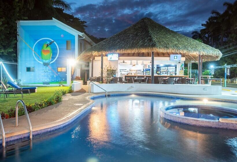 فندق The Whiskey Howler