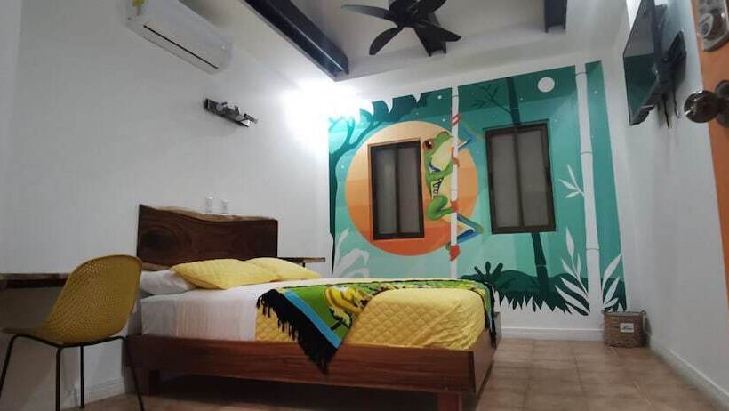 فندق The Whiskey Howler