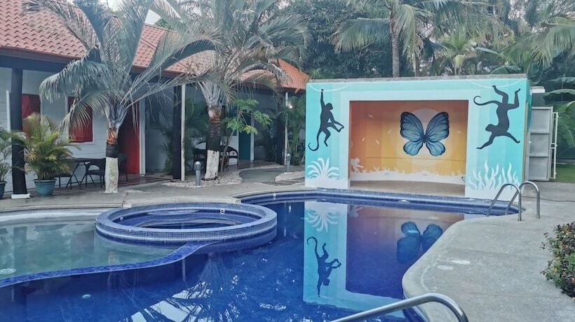 فندق The Whiskey Howler