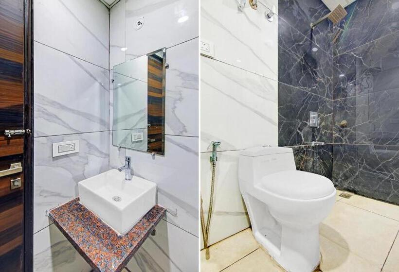 Townhouse 1260 Hotel Kinsfolk Inn