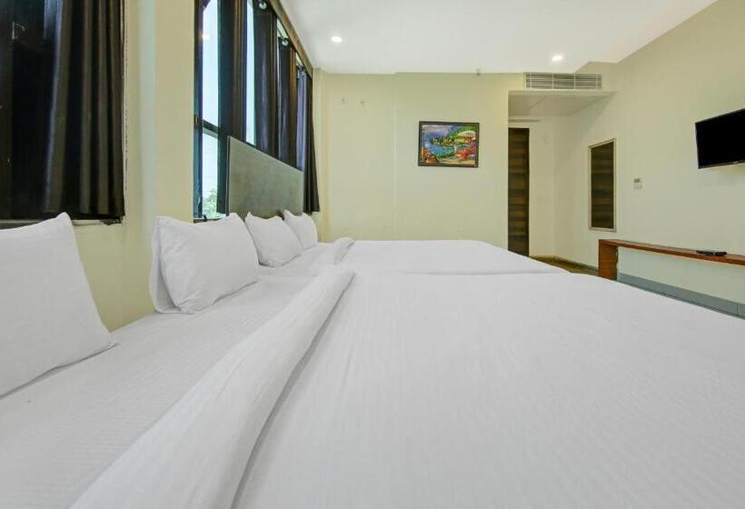 Townhouse 1260 Hotel Kinsfolk Inn