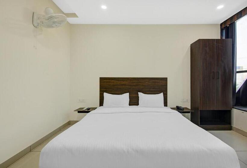 Townhouse 1260 Hotel Kinsfolk Inn