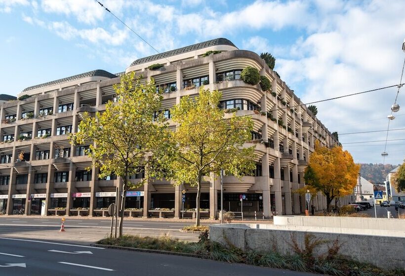 Limehome Linz Friedrichstraße