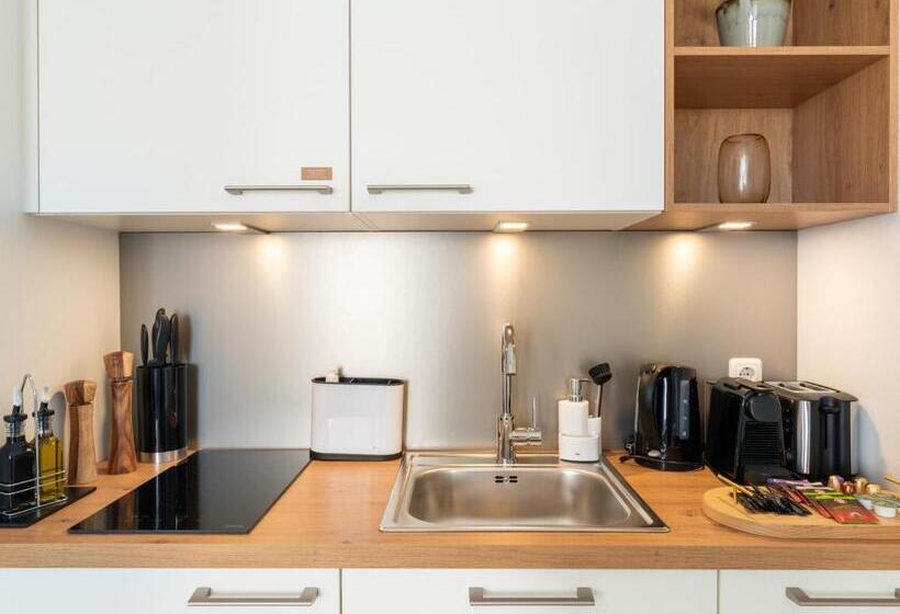 Limehome Linz Friedrichstraße