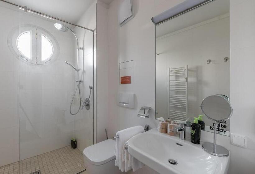 Limehome Linz Friedrichstraße