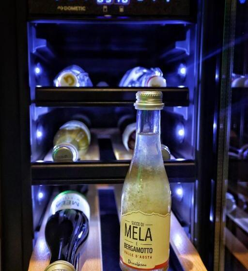 פנסיון Café Quinson Relais De Charme