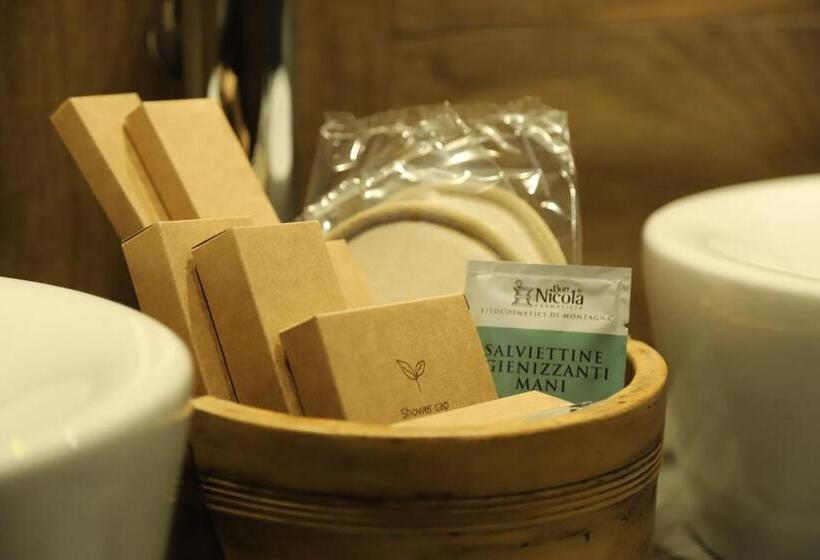 פנסיון Café Quinson Relais De Charme