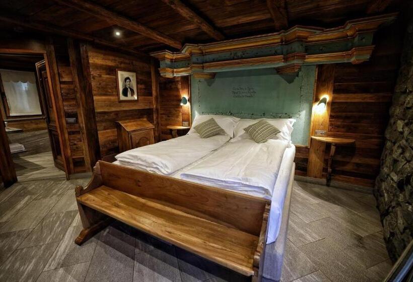 פנסיון Café Quinson Relais De Charme