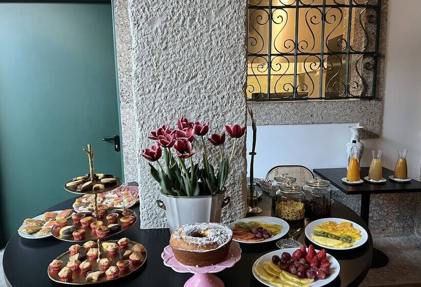 펜션 Torel Royal Court