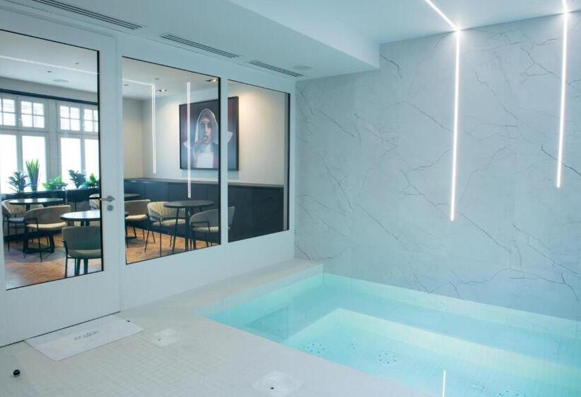 پانسیون James Résidence & Spa