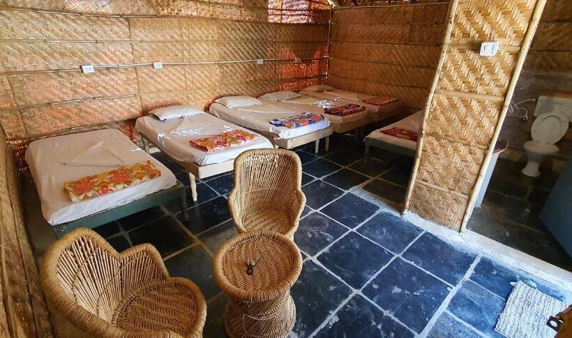 بنسيون Lazy Panda