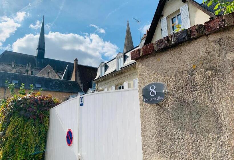 פנסיון Les Tourterelles